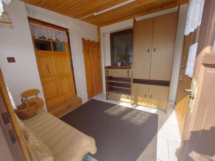 Villa Dum Nedaleko Resovskych Vodopadu à Tvrdkov Extérieur photo